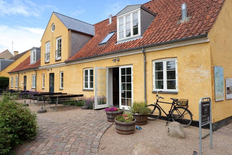 Pilgrimshuset Maribo Hotel Ngoại thất bức ảnh
